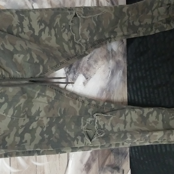 Jeaniologie Jagger Joggers - Picture 3 of 8